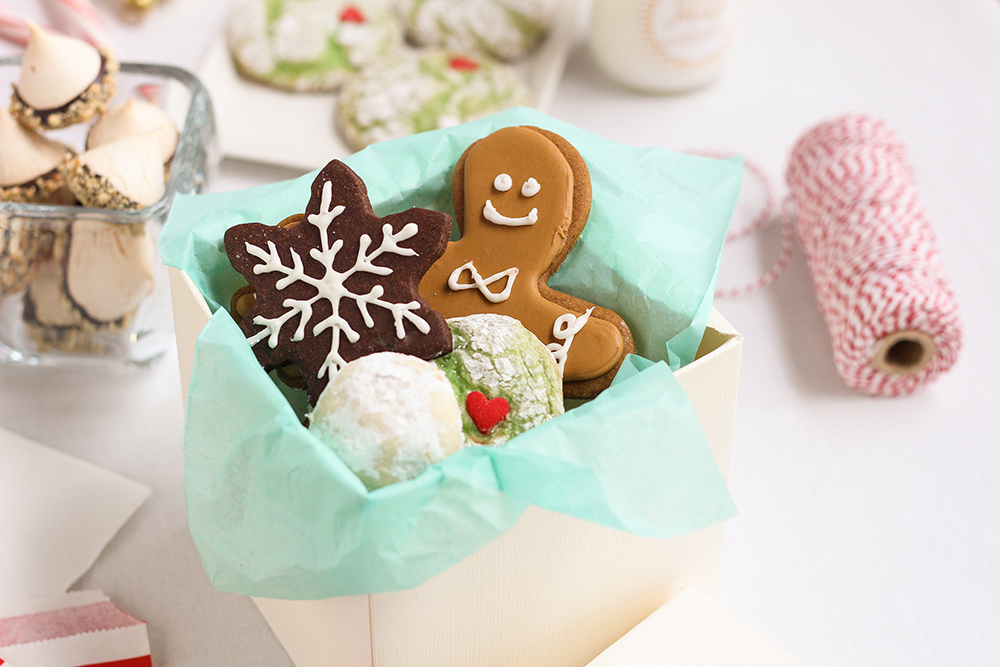 Tips and Inspiration for a Holiday Cookie Exchange Party -Beau-coup Blog