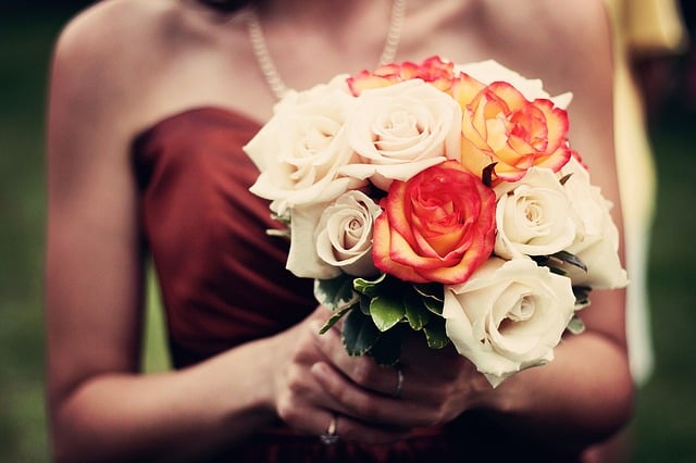 bouquet wedding traditions explained